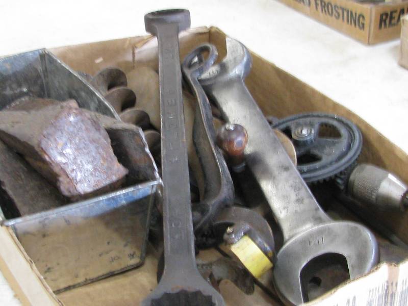 lot 92 image: Misc Tools