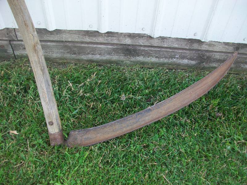 lot 13 image: Scythes