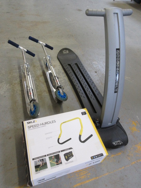 lot 115 image: SUMMER AND WINTER SCOOTERS