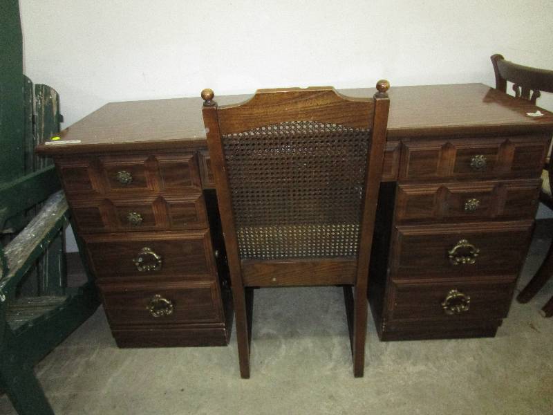 lot 13 image: Desk with chair, 54X20X30