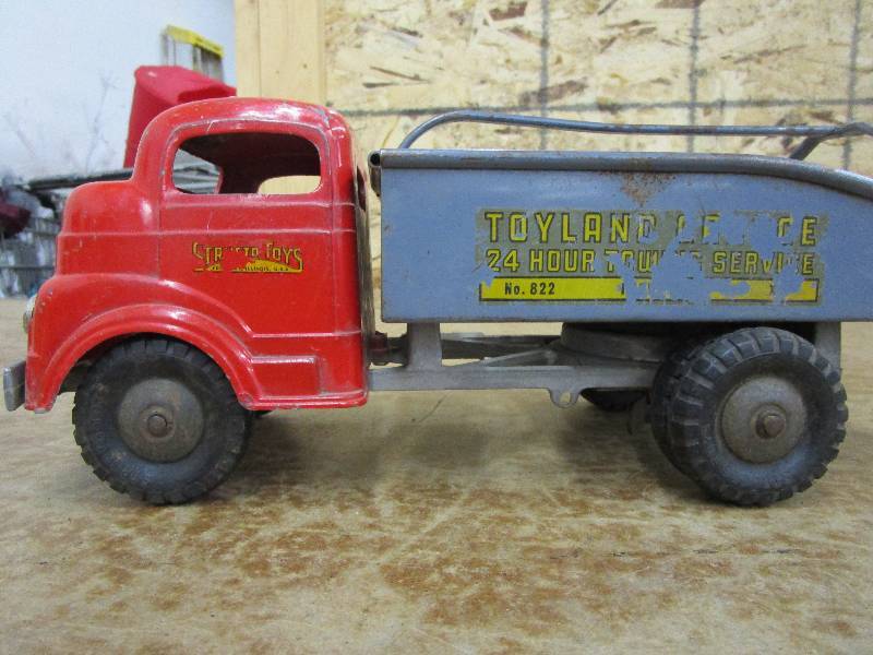 lot 109 image: Toyland Garage 24 hour towing service #822
