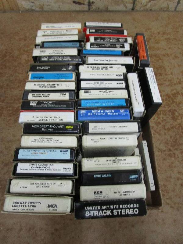 lot 129 image: Lots of 8-Tracks