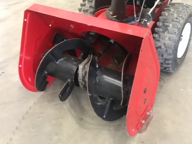 lot 2 image: Toro 521 Two-Stage Snow Blower, 5HP...