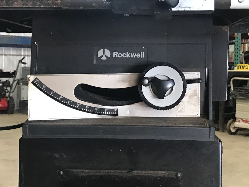 lot 5 image: Rockwell Model-10 Deluxe Tablesaw W...