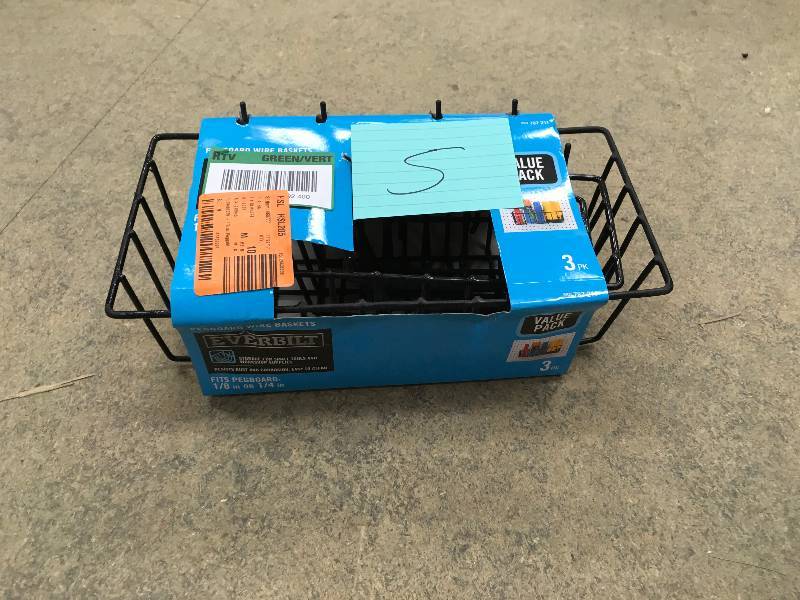 EVERBILT 18 in. Peggable Wire Baskets (3-Pack)