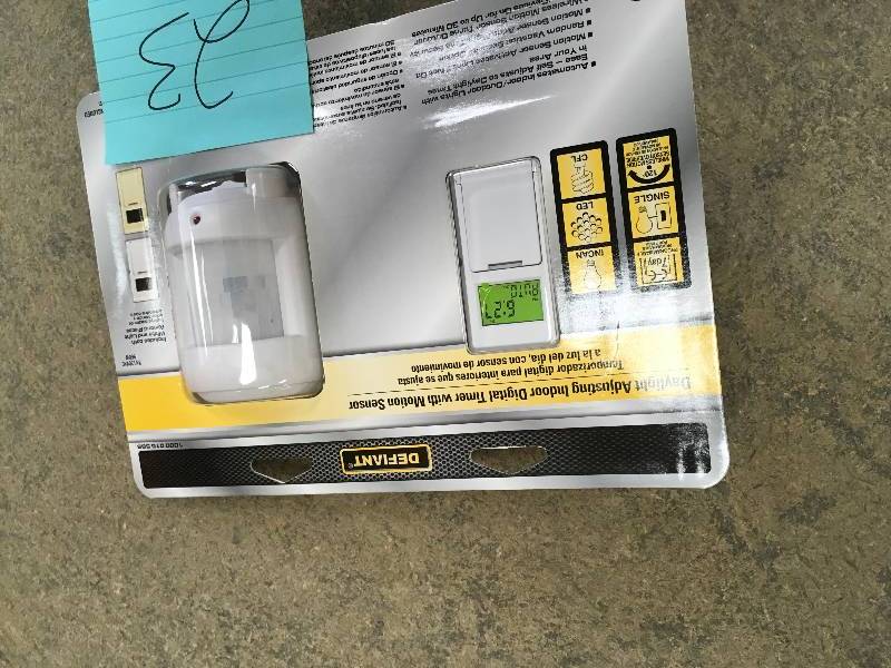 DEFIANT 8 Amp 7-Day Indoor In-Wall SunSmart Digital Timer Switch with Motion Sensor, White New