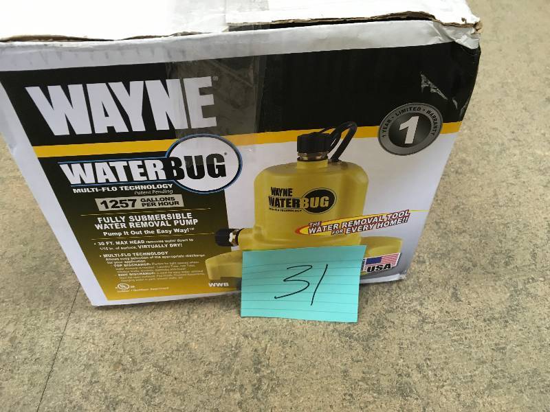 WAYNE 0.16 HP WaterBUG Submersible Utility Pump with Multi-Flo Technology  in good conditions