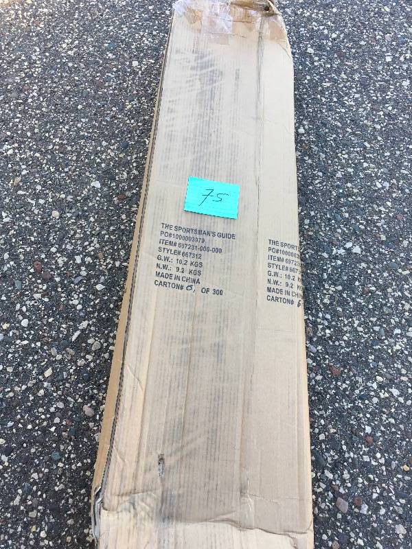 Guide Gear 5-Sided Ground Hunting Blind Number 667312 in good conditions