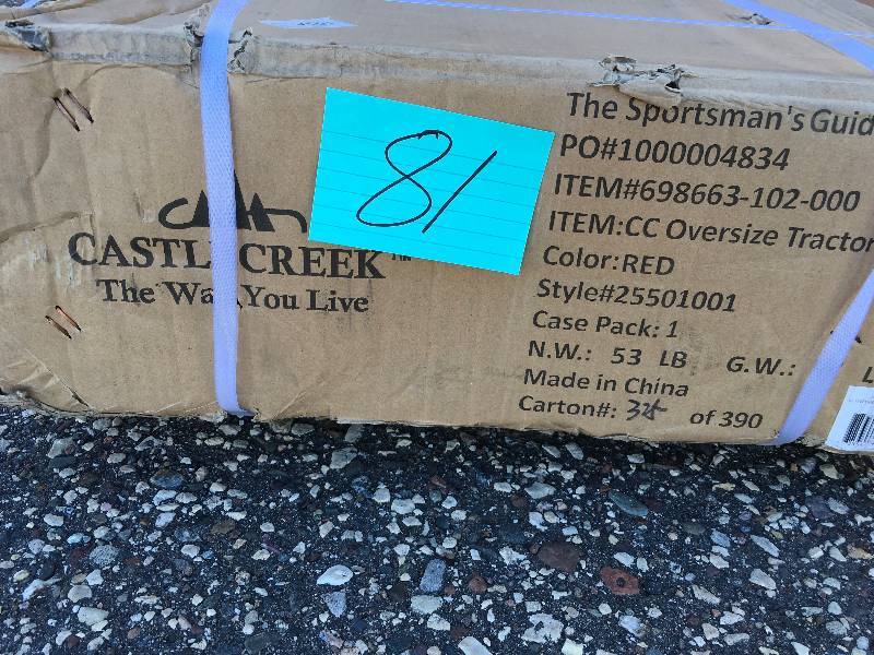 CASTLECREEK Oversized Tractor Seat Bar Stool, COLOR RED not used