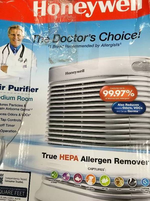 lot 49 image: HONEYWELL True HEPA 155 sq. ft. Allergen Remover Air Purifier in good conditions