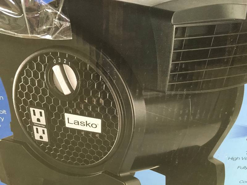 lot 67 image: LASKO Pro Performance Pivoting Blower Fan with Integrated Power Outlets in good conditions