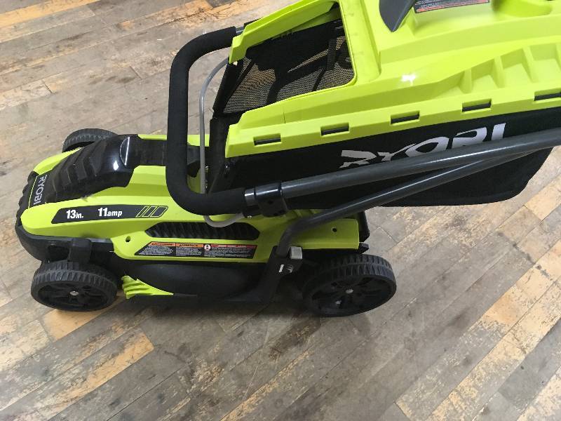 lot 75 image: Ryobi 13 in. 11 Amp Corded Electric Walk Behind Push Mower