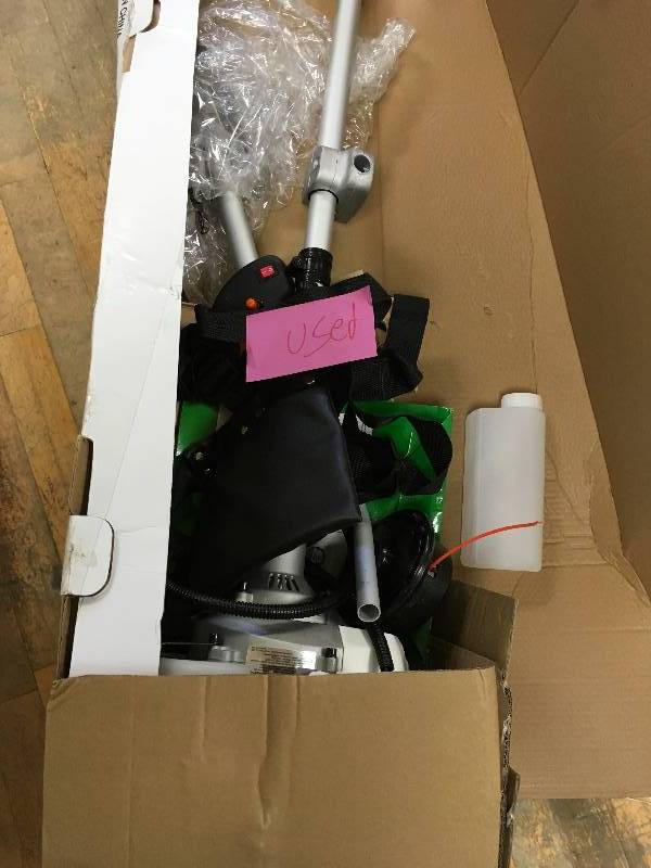 lot 26 image: 52cc Gas 2 Cycle 2-in-1 Grass String Trimmer and Brush Cutter
