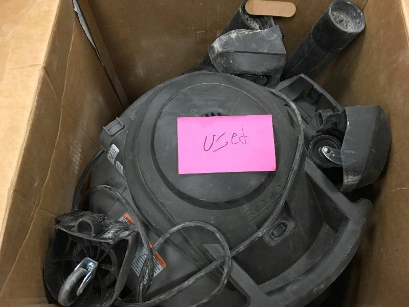 lot 49 image: Ridgid 12 Gal. 5.0-Peak HP Wet Dry Vac used in working conditions