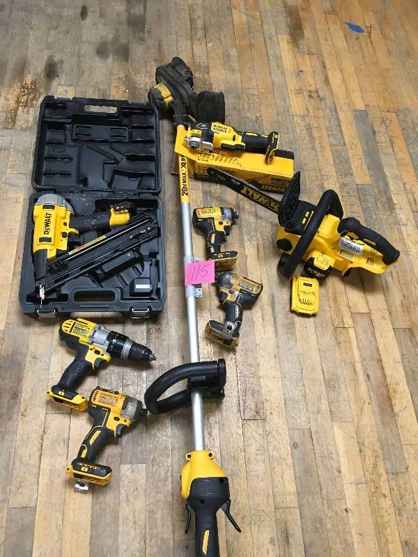 lot 115 image: Dewalt Lot of tools for parts o repair