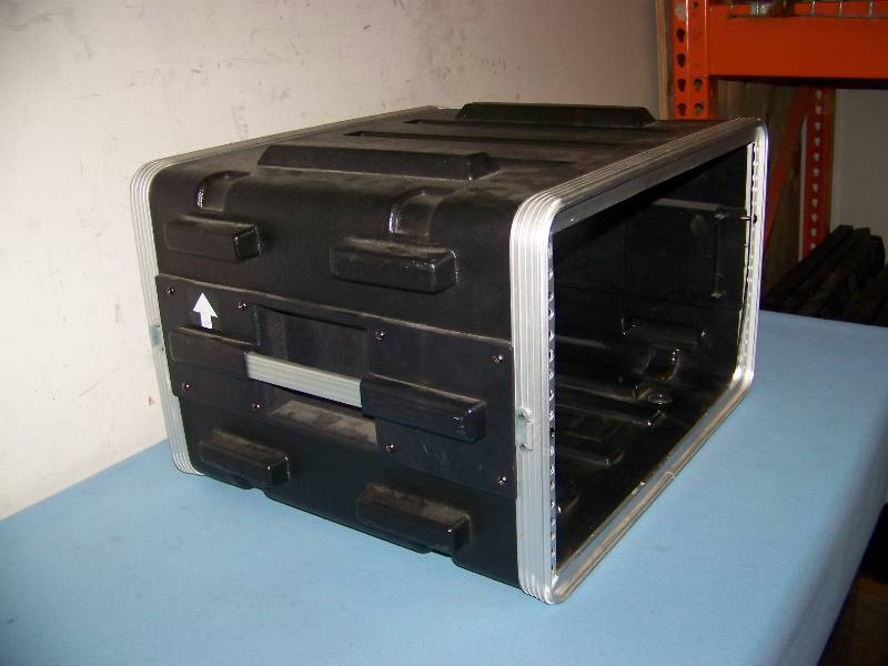lot 51 image: Hard-Sided Equipment Case with Rack Rails