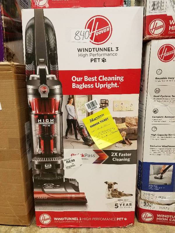 lot 840 image: Hoover Windtunnel 3 High Performance Pet Bagless Upright Vacuum