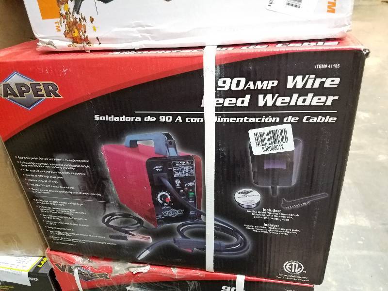 lot 913 image: Vaper 90-Amp Wire-Feed Welder Kit