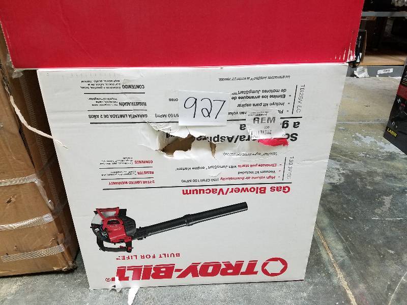 lot 927 image: Troy-Bilt Handheld 2-Cycle Gas Blower