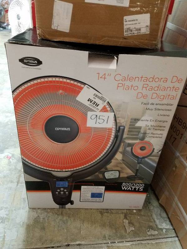 lot 951 image: Optimus 14 Oscillating Digital Heater with Remote