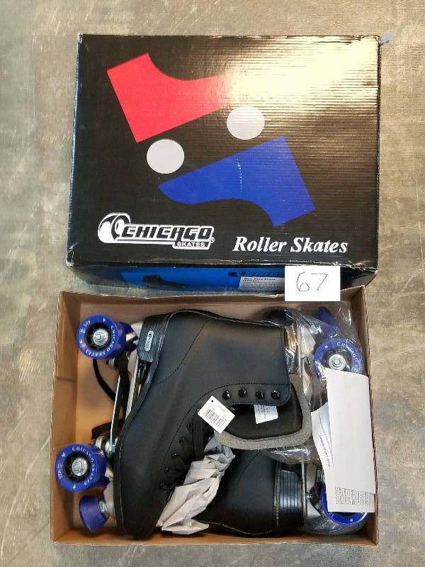 lot 67 image: Chicago Mens Roller Skates - Size 11
