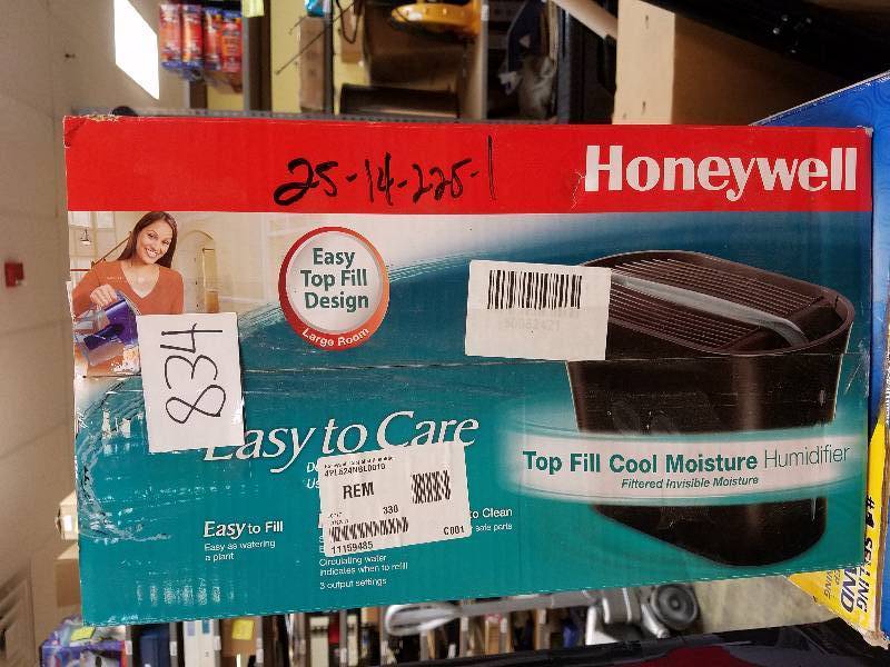 lot 834 image: Honeywell HCM-750B Easy-to-Care Cool Moisture Humidifier, Black