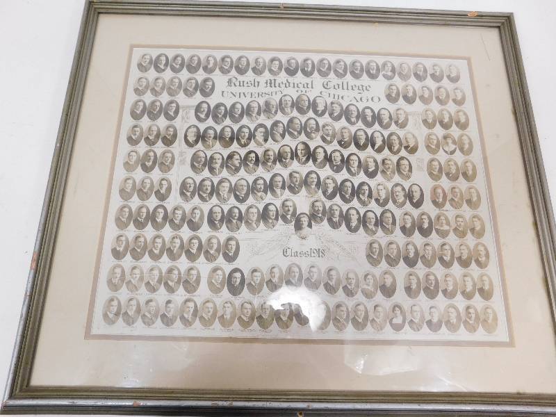 lot 24 image: Vintage Framed & Matted Photograph