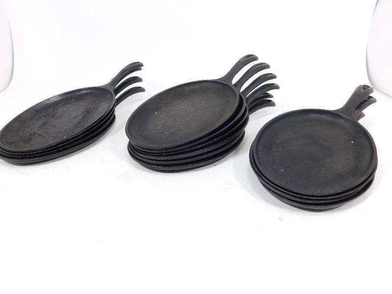 lot 43 image: 14 Cast Iron Griddles
