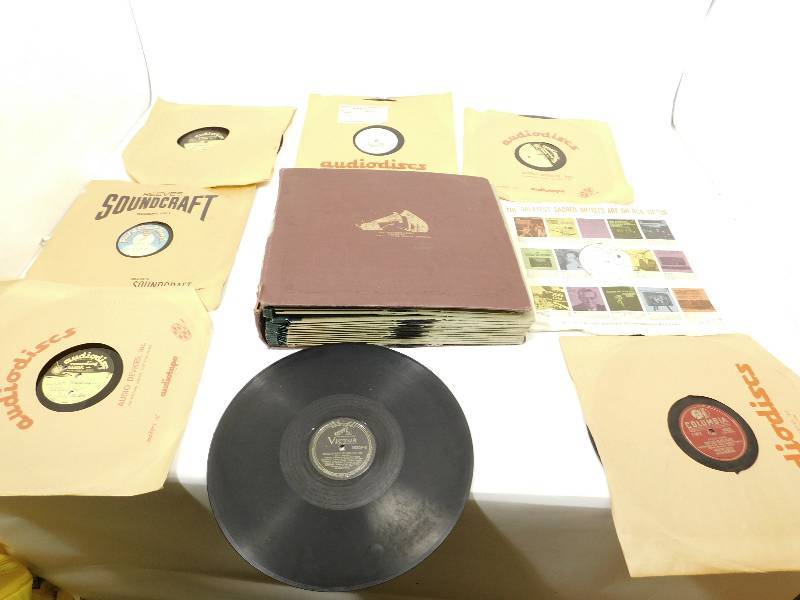 lot 61 image: Record Album Holder With 17 Albums  In It  &  12  Albums In Sleeves