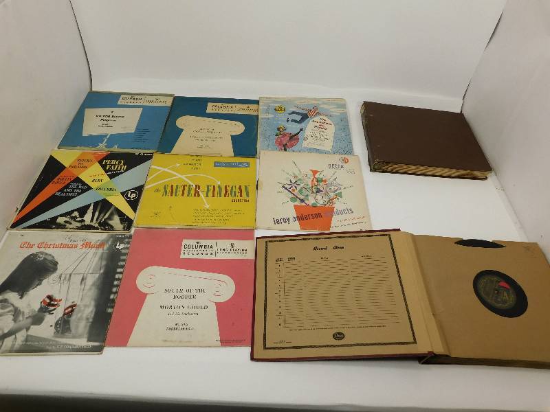 lot 62 image: Miscellaneous  Albums