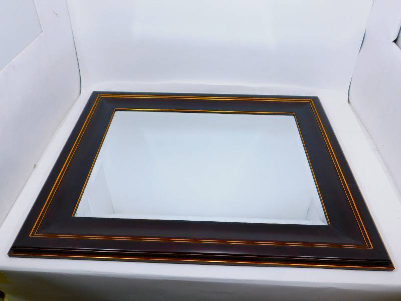 lot 74 image: Framed Mirror