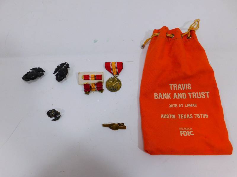 lot 82 image: Military Award Pins & Medals  (8)