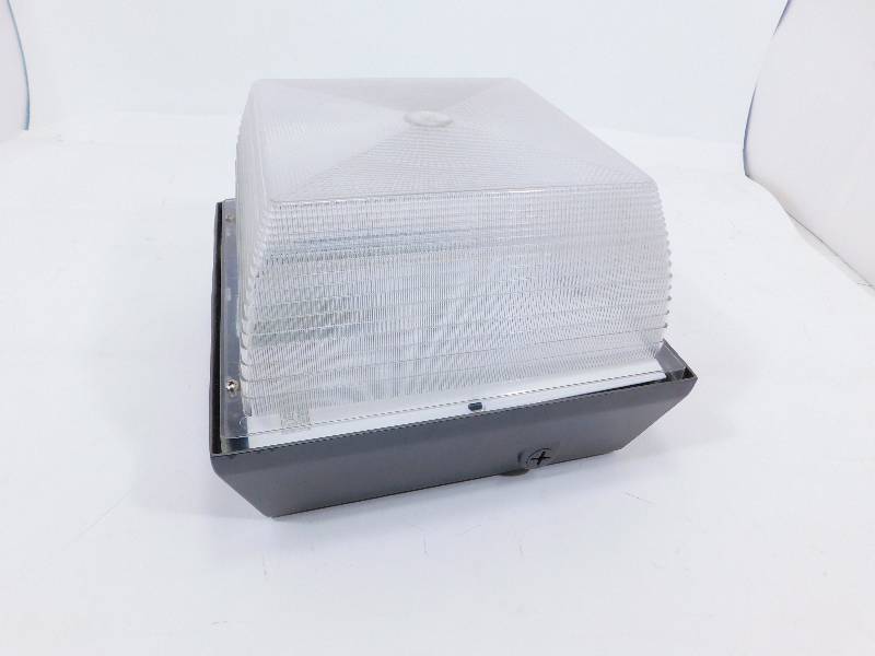 lot 92 image: Surface Light Fixture