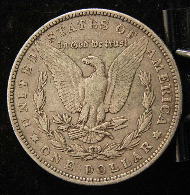 1900 MORGAN SILVER DOLLAR