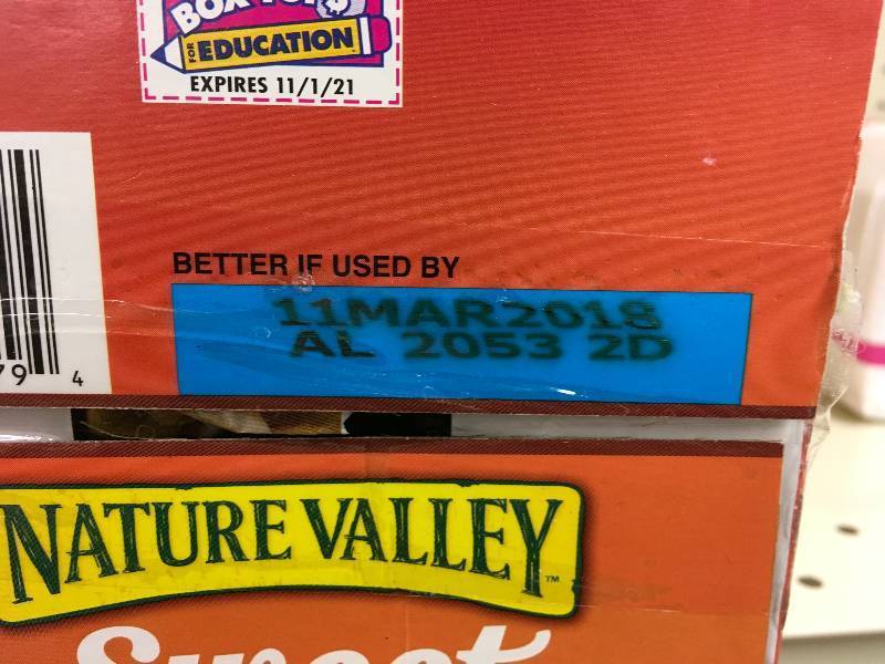 lot 109 image: NATURE VALLEY NV SWTSLT PNUT BAR 48CT, RETAIL $11.99