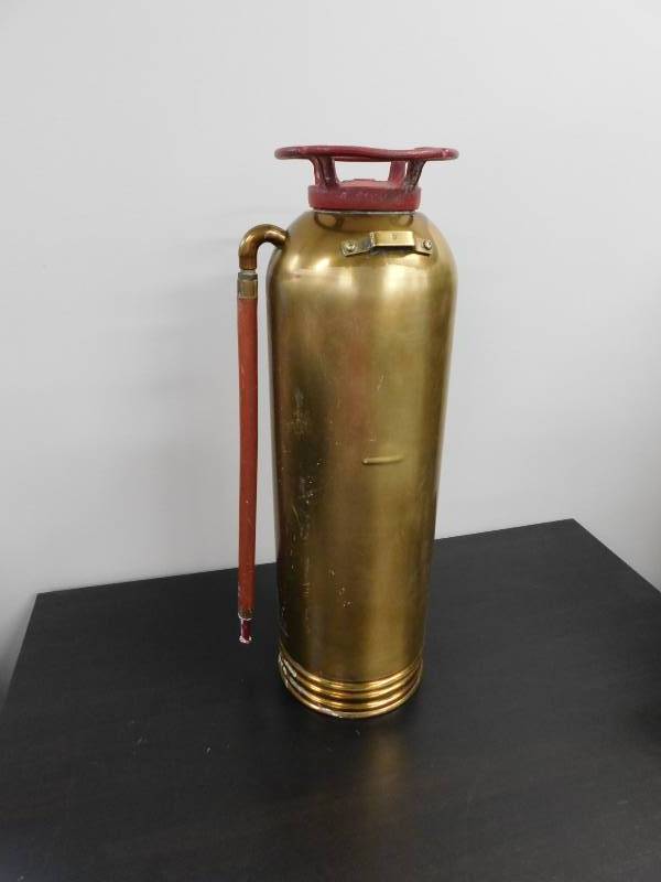 lot 41 image: Antique Brass Fire Extinguisher