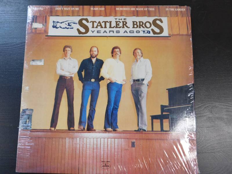 lot 48 image: Vintage Vinyl Albums