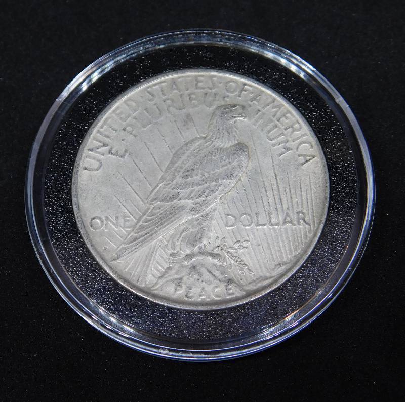 lot 26 image: 1922 D Peace Silver Dollar in Air-Tite Holder