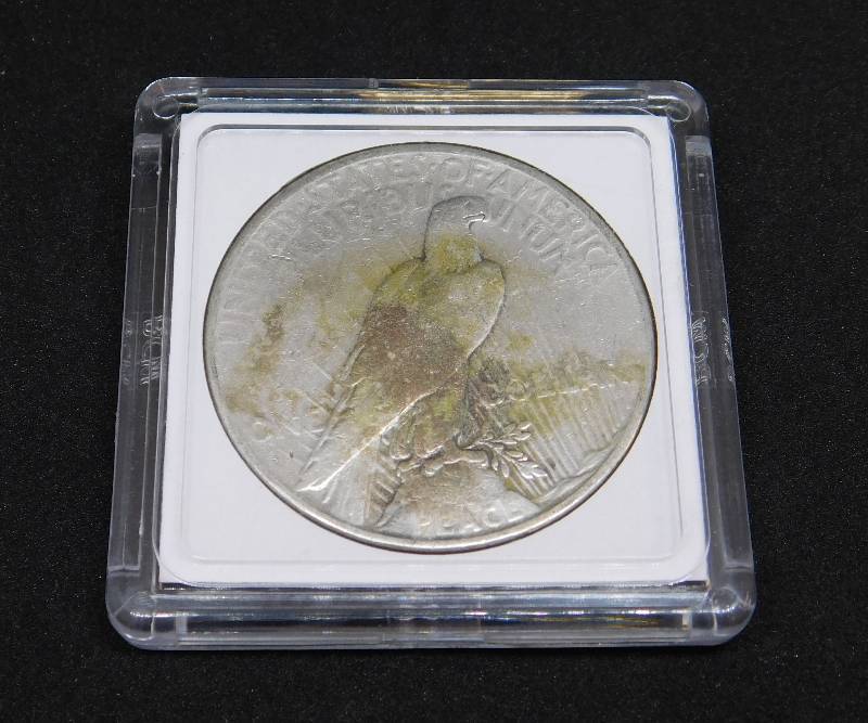 lot 30 image: 1926 S Peace Silver Dollar in Air-Tite Holder