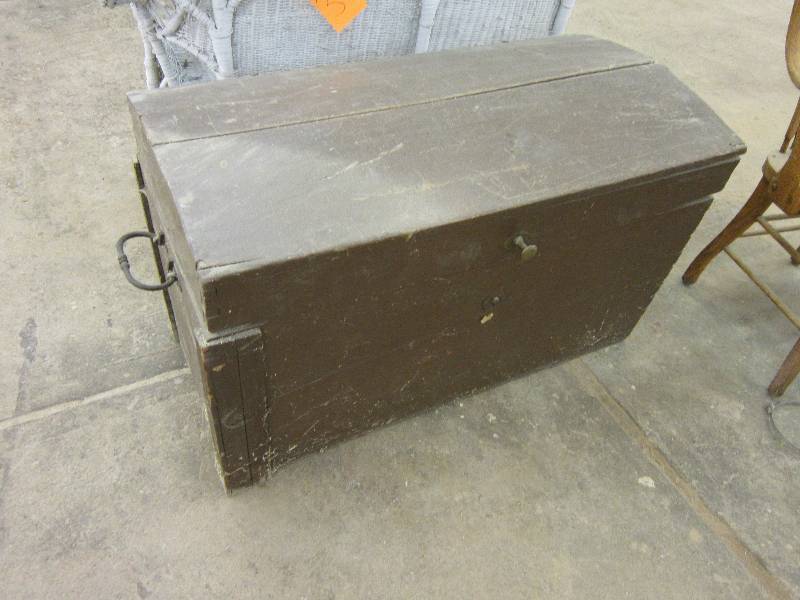 lot 31 image: Antique wood trunk, 40 inches wide ...