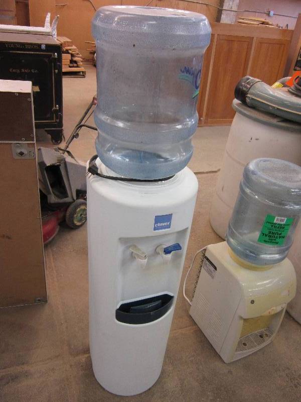 lot 40 image: Clover water cooler...