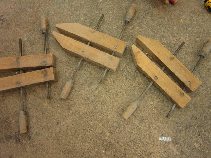 lot 56 image: 3 Jorgensen 14 wood clamps...