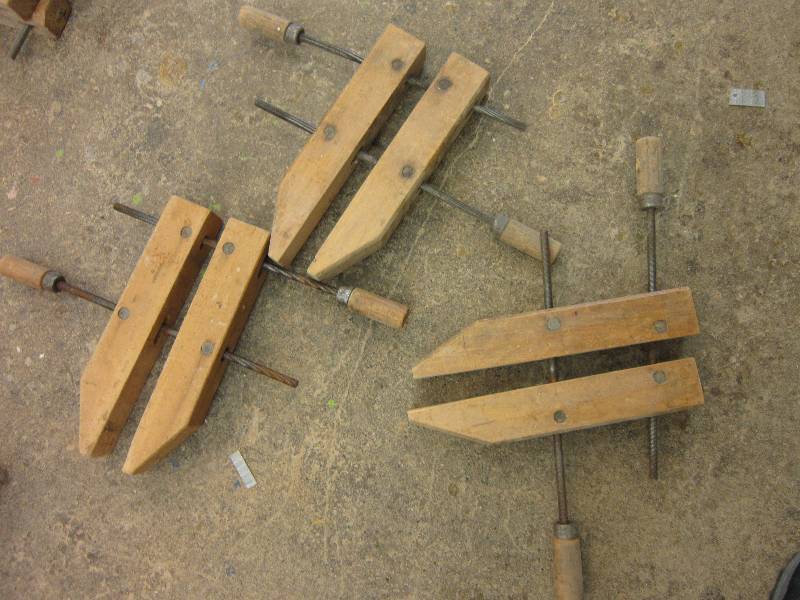 lot 57 image: 3 Hargrave 14 wood clamps...