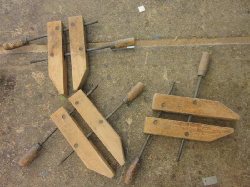 lot 60 image: 3 Jorgensen 12 wood clamps...