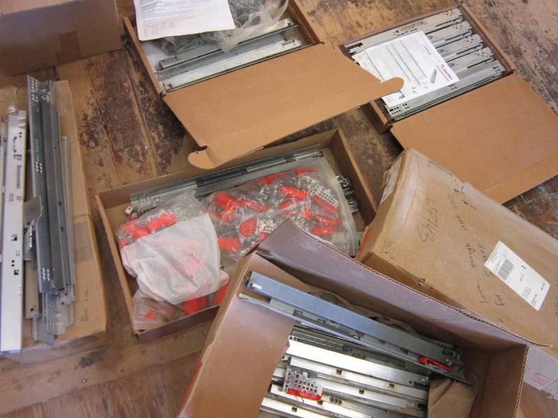 lot 100 image: Large lot of cabinet hardware...