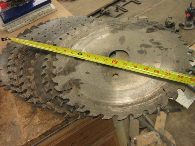 lot 123 image: 9 14 diameter 2 bore straight lin...