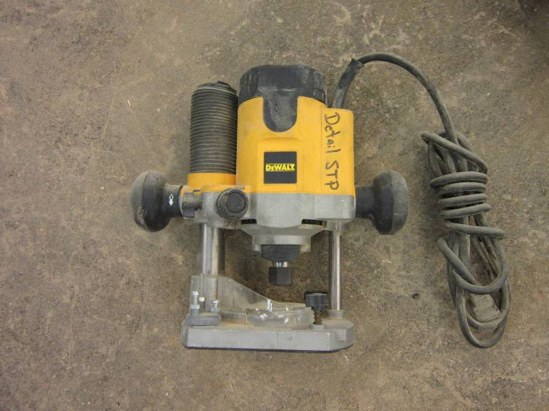 lot 125 image: Dewalt Router...