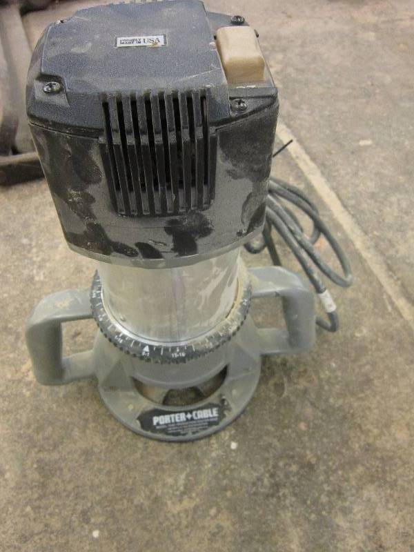 lot 131 image: Porter Cable router...
