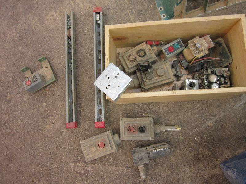 lot 168 image: Lot of machine switches and connect...