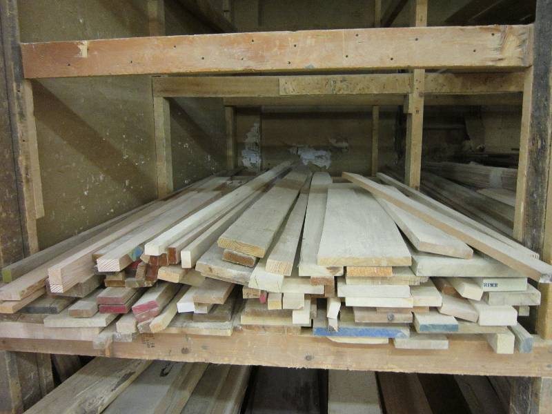 lot 188 image: Mixed Hardwood lot approx 100 board...